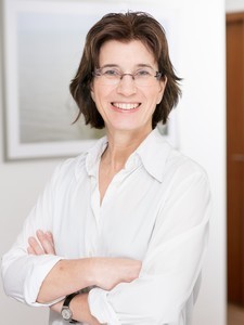 Dr med. Elke Sougoulé